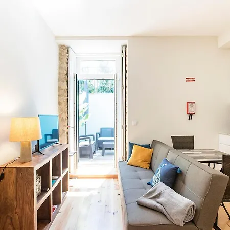 W/ Pool, Ac & Patio By Lovelystay Apartment