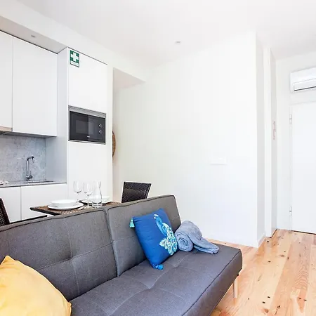 W/ Pool, Ac & Patio By Lovelystay
